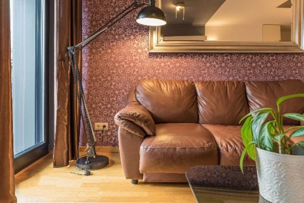 Uroczy Apartament - Angel City クラクフ エクステリア 写真